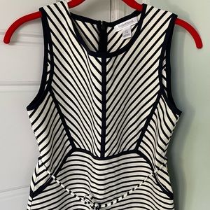 Motherhood Maternity dress. Size Small.